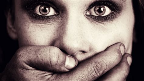 I was 15 when my boyfriend started hitting me. Here's what it took to