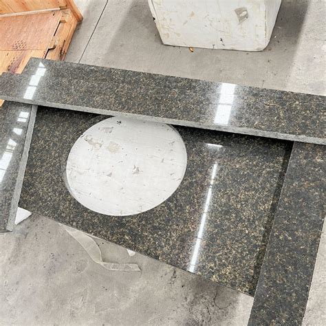 Factory Verde Ubatuba Countertop Prefab With Low Price Green Granite