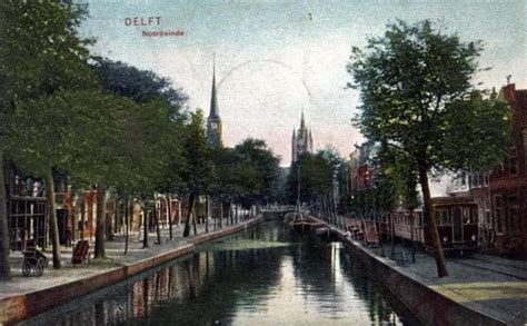 wist je dit vroeger reed de tram dwars  de oude delft indebuurt