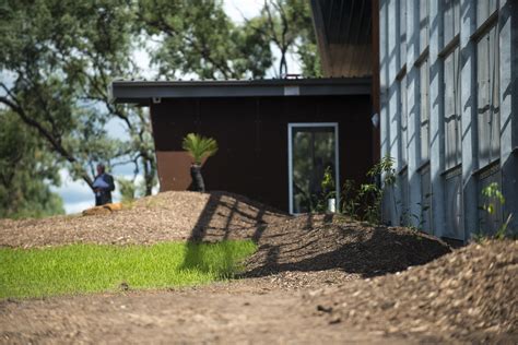The sac bus station has a hidden mural from the sixties 6