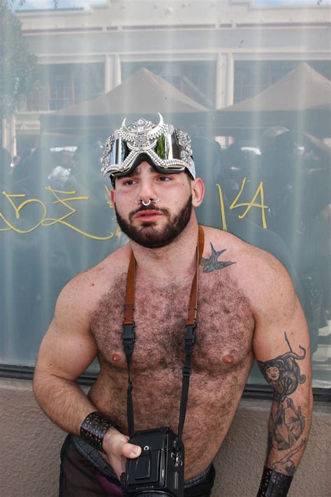 HELLA CUTE HAIRY MUSCLE HUNK FOLSOM STREET FAIR 2017 Flickr