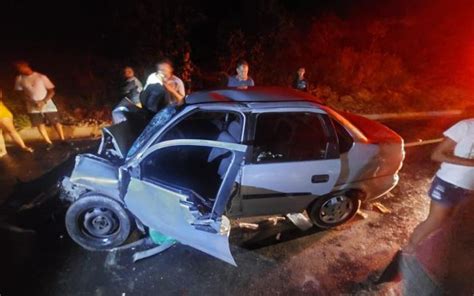 Colis O Entre Dois Carros Deixa Um Morto E Dois Feridos Na Se F