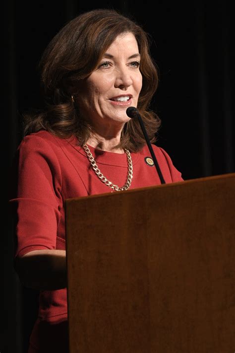 Kathy Hochul Becomes New Yorks First Female Governor