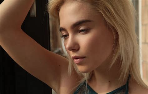 Wallpaper face hand dress blonde Scarlet for mobile and desktop section девушки resolution