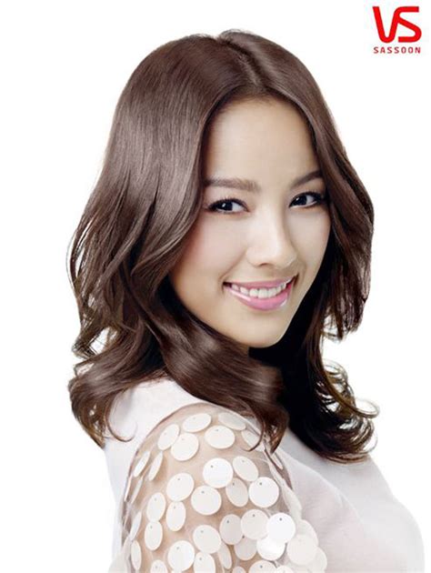 Hot Pictures And Wallpapers Hot Korean Babe Lee Hyori