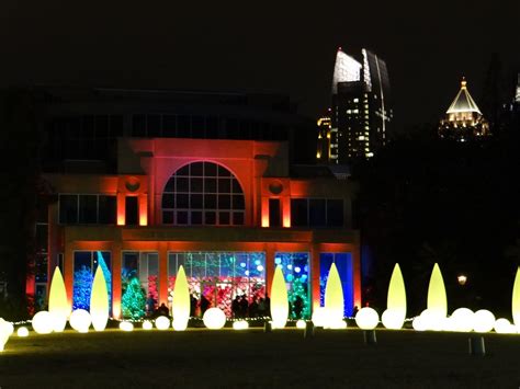 Botanical gardens atlanta light shows are selling out fast 9