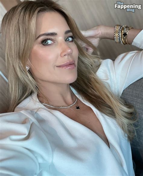 Sylvie Meis Looks Hot In Bikinis And Dresses Fappening