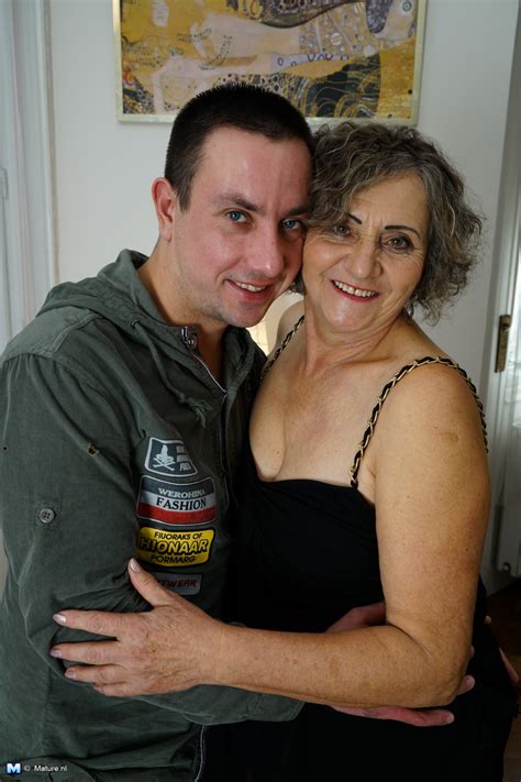 Horny Toy Boy Doing A Naughty Mature Slut Porn Pictures XXX Photos Sex Images 2693525 PICTOA