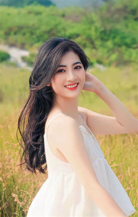 Hot Girl X Ng May G Y C Ch Nh T Vtv L Hoa Kh I Th I Nguy N P Trong Tr O M T To Tr N