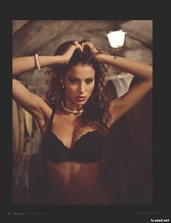 Mariana Rodríguez Página fotos desnuda descuido topless bikini pezón