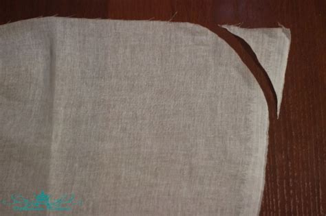 Как сшить уголок для новорожденного с кружевом на выписку своими руками.