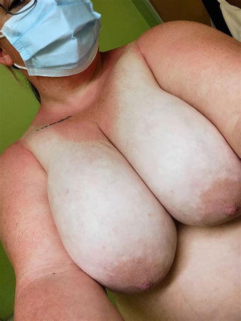 Titties and tan lines ðŸ nudes scrubsgonewild NUDE PICS ORG