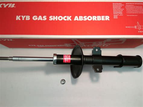 Передний амортизатор Renault Duster (2012-) KYB 338737, газомасляный