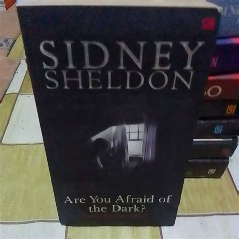 Jual Novel SIDNEY SHELDON Areyou Afraid Of The Dark Apakah Kau