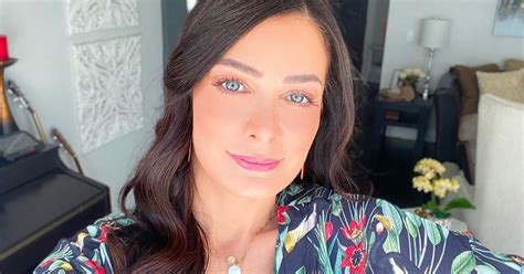 Get Naked Dayanara Torres reacciona a críticas por su desnudo para