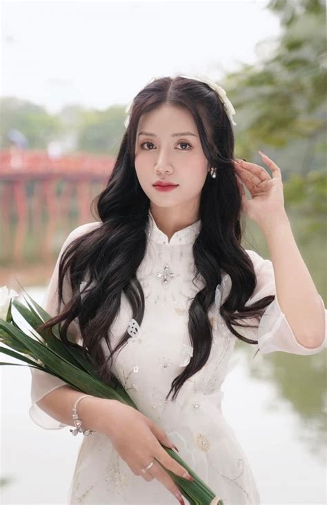 Tải ảnh Quỳnh Moon mặc bikini đẹp nóng bỏng gợi cảm