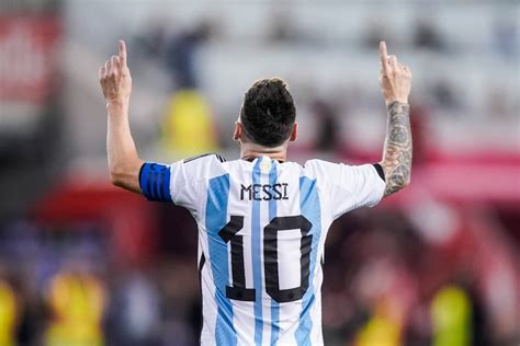 Gary Lineker Ve Posible Que Messi Vuelva Al Barcelona Para Retirarse