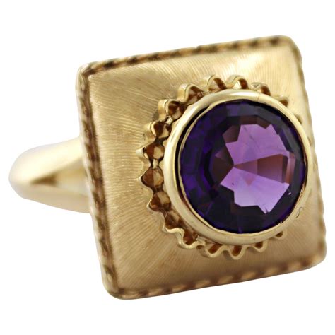 Amethyst, 14K Yellow Gold Ring For Sale at 1stDibs
