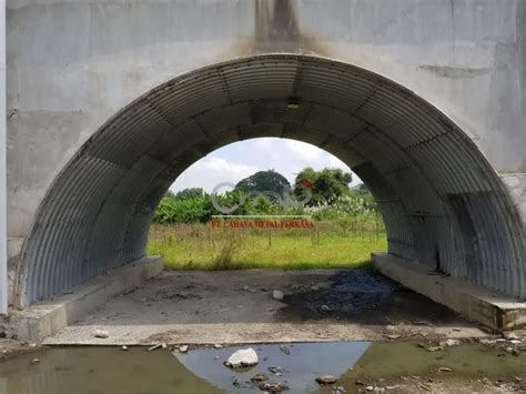 Pipa Baja Bergelombang Sebagai Pengganti Jembatan Beton