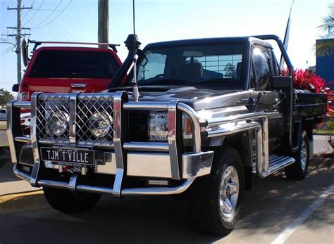 79 V8 Ute With A Polished Tuff Bull Bar Steps And Rails Fyrlyt