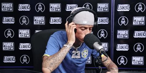 Central Cee legt het verschil tussen US en UK slang uit in LA Leakers