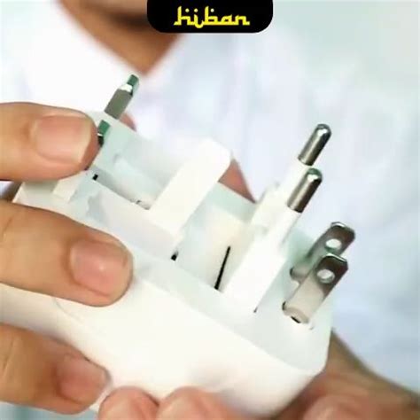 Universal Travel Adaptor All In One Steker Colokan Listrik Putih