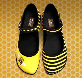 Hot Chocolate Design Shoes Ideas Chocolate Design Shoes Me Too