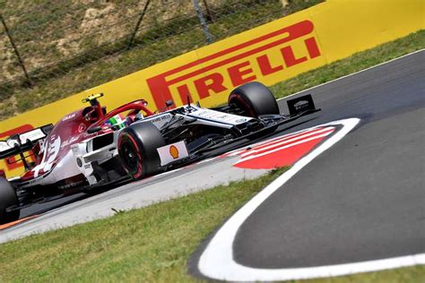 Antonio Giovinazzi Punido E Perde Tr S Posi Es No Grid De Largada Do