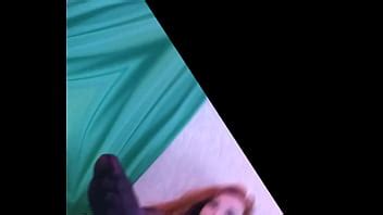 Frotarse los pies de nailon y el coño JOI pies XVIDEOS