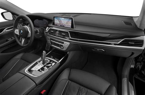 2020 BMW M760 - Specs, Prices, MPG, Reviews & Photos | Cars.com