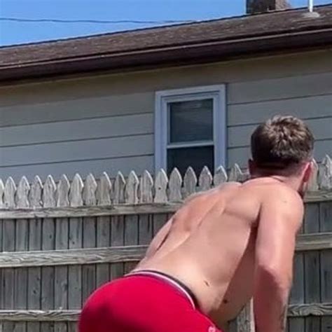 Muscle Bearded Guy In Shorts Big Bulge Free Gay Porn E8 XHamster