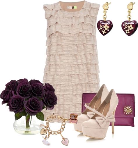 Outfits De Moda Me Tomo Cinco Minutos Vestido Nude