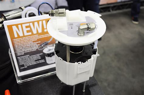 Pri 2018 Deatschwerks Spotlights 5th Gen Camaro Dw400 Fuel Pump