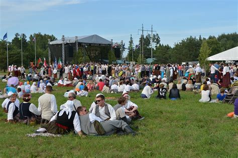 Rēzeknes Novads Aicina Uz Svētkiem Laiki Mainās