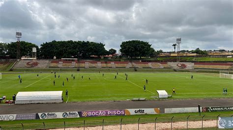 Em jogo treino União São João empata time da Ferroviária que