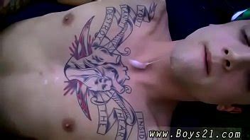 Chicos Gays Teniendo Sexo Video Y Traje De Nalgadas Porno Masculino Xxx XVIDEOS