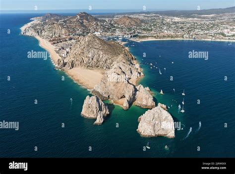 Vista aérea del Fin de la Tierra y el Arco El Arco Cabo San Lucas