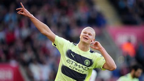 Fc Bayern M Nchen Erling Haaland Vor Wechsel Zu Manchester City