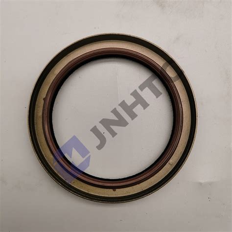 New Crankshaft Front Oil Seal 04253373 For Deutz Bf6m1013 Bf6m2013