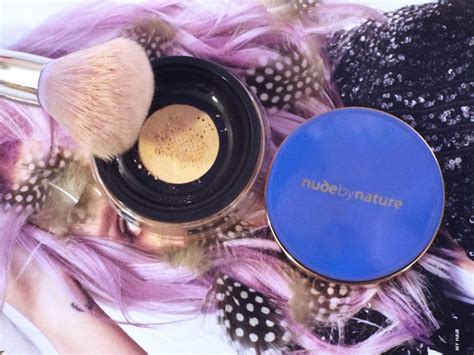 Le Fond De Teint Nude By Nature Mon Coup De Coeur Pour Un Maquillage Rapide Comme On Est