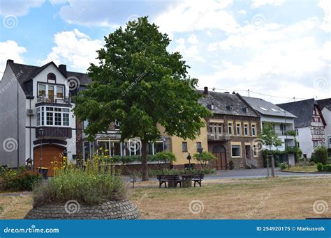 Bruttig Fankel Germany 08 23 2022 Mosel Promenade Park And Houses