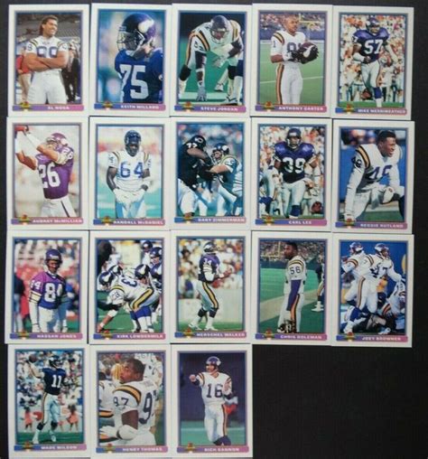 1991 Bowman Minnesota Vikings Team Set Of 18 Football Cards