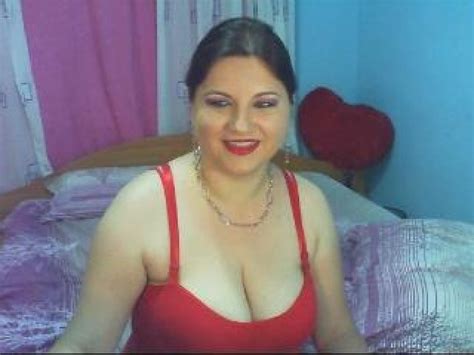 Pyssyhot Babe Brunette Tits Webcam Model Green Eyes Shaved Pussy Webcam Dolls Galleries