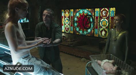 AMANDA COLLIN Nude AZNude