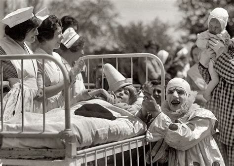 25 Oddly Disturbing Pictures From History Chaostrophic Creepy Photos Shorpy Historical