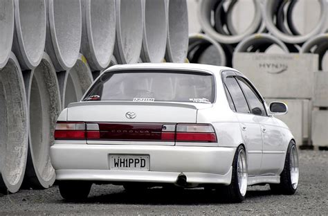 Toyota Corolla Indus (E100) - The most popular Corolla of all time ...