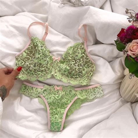 Conjunto Bicolor Aro e Sem Bojo Gardens Lingerie Moda Íntima Linha Noite