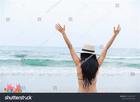 Back View Portrait Sexy Bikini Woman Stock Photo 1420610357 Shutterstock