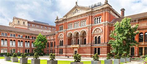 The V&A Museum - London's Free Museum of Arts, Crafts & Design