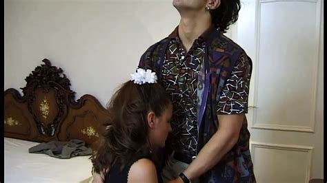 Latina Lutscht Schwanz Nach Heftigem Anal Fick XHamster